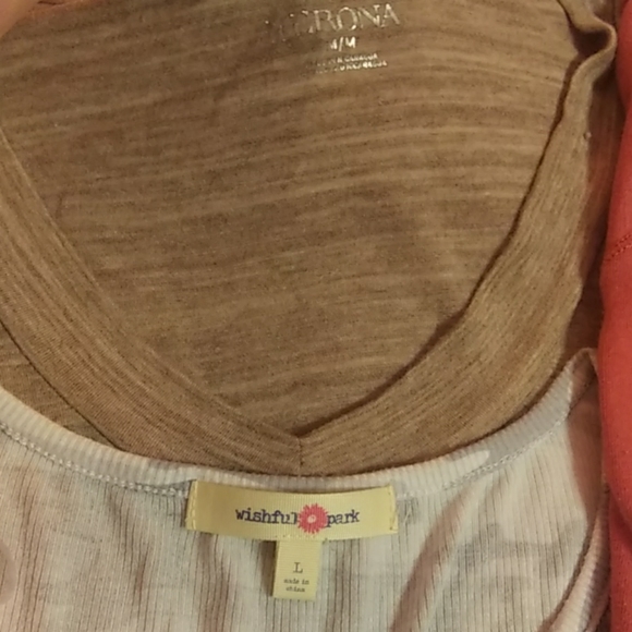 Large shirt bundle - Picture 3 of 8